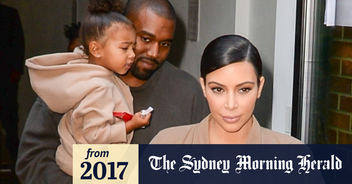 Kim Kardashian confirms third baby on way(01)